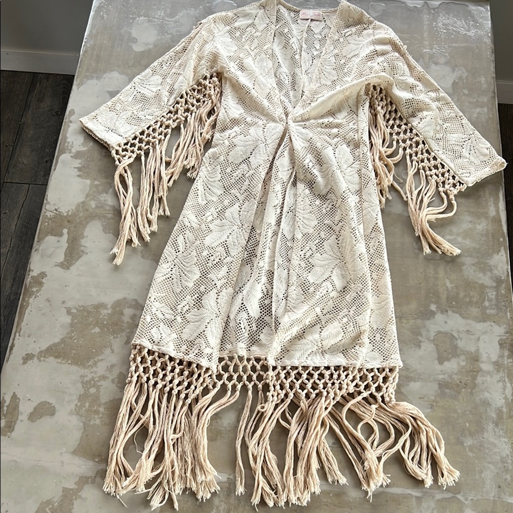 Elegant Cream Fringe Lace Jacket